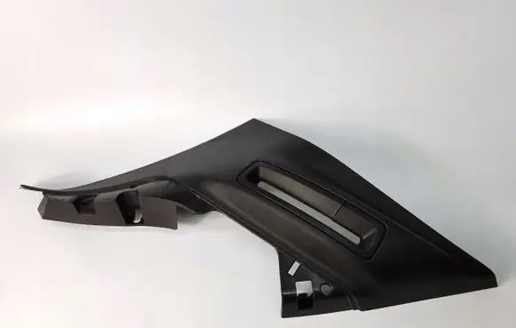 Volvo XC90 (D)pillar trim (top) 31479366