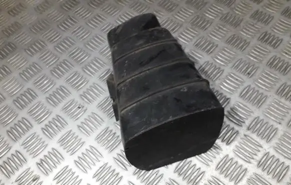 Saab 9-5 Active carbon filter fuel vapour canister 4672556