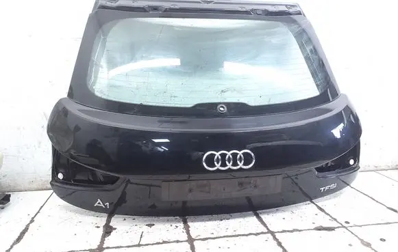 Audi A1 Tailgate/trunk/boot lid