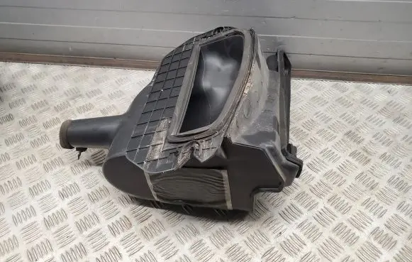 Jeep Grand Cherokee Air intake duct part 55038015AA