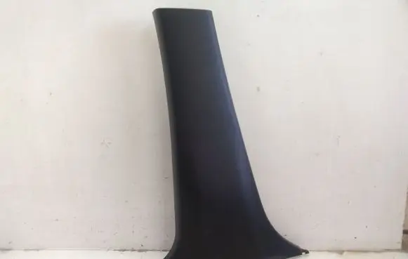 Subaru Legacy (B) pillar trim (bottom)