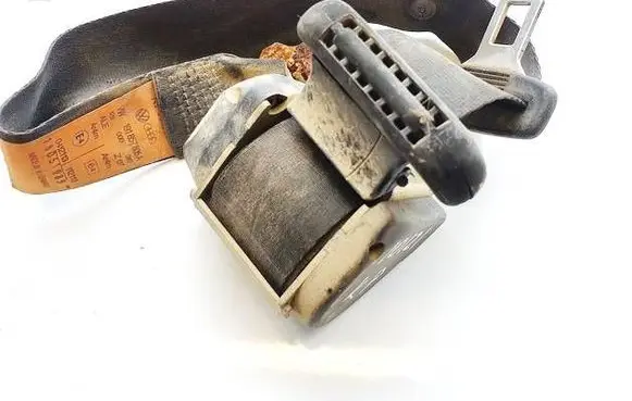 Volkswagen Golf II Front seatbelt 191857805a