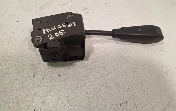 Peugeot 205 Wiper control stalk
