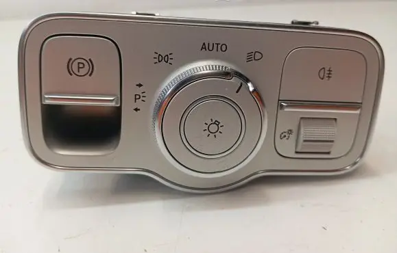Mercedes-Benz GLE W167 Light switch A1679051201