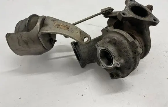 Mercedes-Benz E W212 Turbo A6510906180