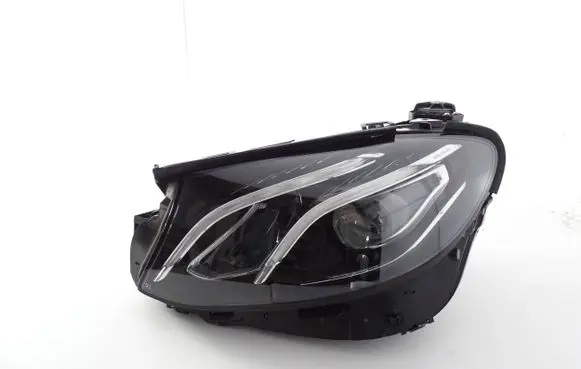 Mercedes-Benz E W213 Headlight/headlamp A2139068903