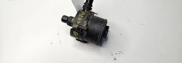 BMW 5 G30 G31 Electric auxiliary coolant/water pump 9372723 8372723