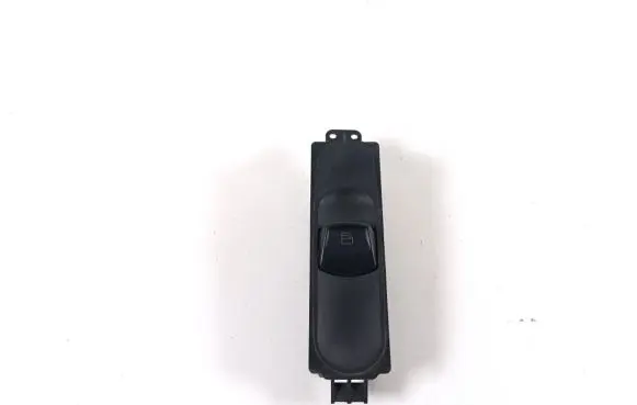 Mercedes-Benz Vito Viano W639 Electric window control switch A6395451413