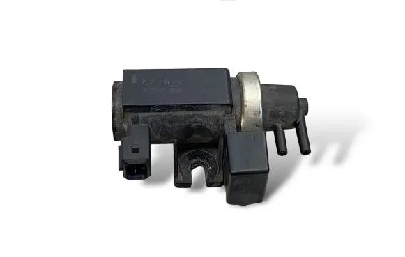 BMW X5 E53 Turbo solenoid valve 72279600 2247906