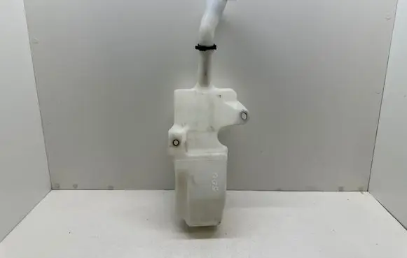 Fiat 500 Windshield washer fluid reservoir/tank 
