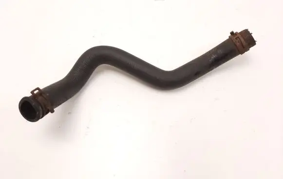 Volkswagen Touareg I Engine coolant pipe/hose 7L6121058C