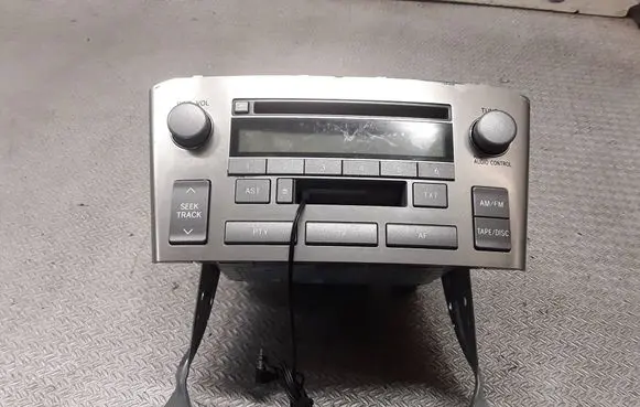Toyota Avensis T250 Radio/CD/DVD/GPS head unit 8612005080