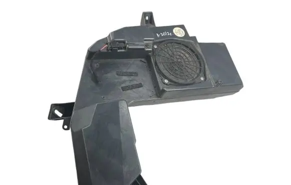 Audi A4 S4 B7 8E 8H Subwoofer speaker 8e903538203s 8e9035382