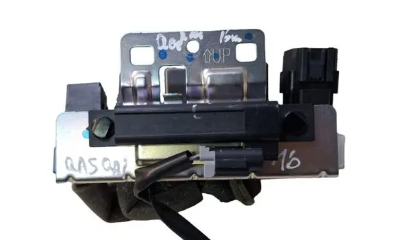 Nissan Qashqai Relay mounting block 5WK487755492AD 24330C9900 252309F905