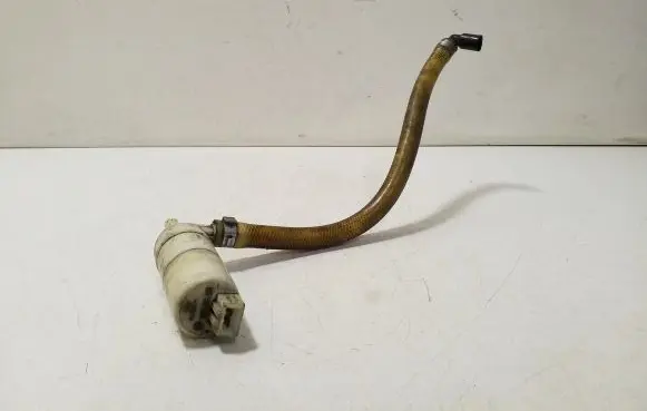 Volkswagen Transporter - Caravelle T4 Headlight washer pump 1H0955681