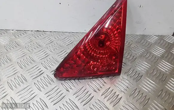 Peugeot 3008 I Tailgate rear/tail lights 26038012