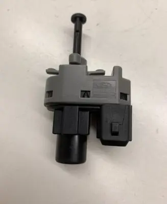 Ford Mondeo Mk III Brake pedal sensor switch 1S7T13480AA