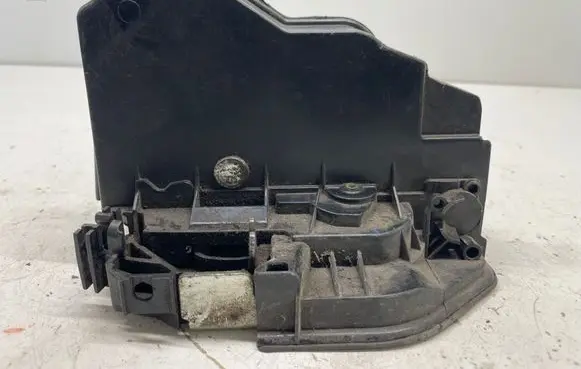 BMW 3 E90 E91 Front door lock 7202145 A053702