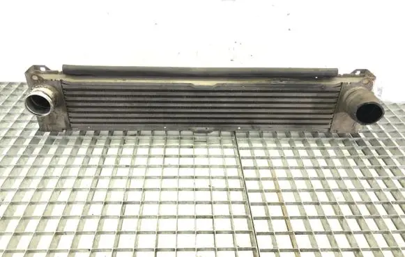 Mercedes-Benz Vito Viano W639 Intercooler radiator