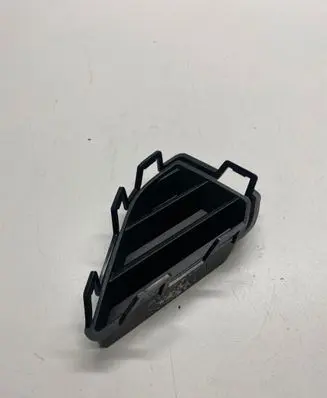 Chevrolet Camaro Front bumper lower grill 84112289
