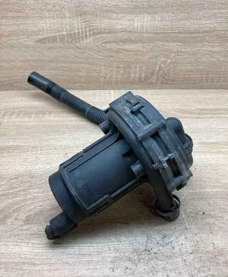 Audi A6 S6 C5 4B Secondary air pump 078906601D 72185112