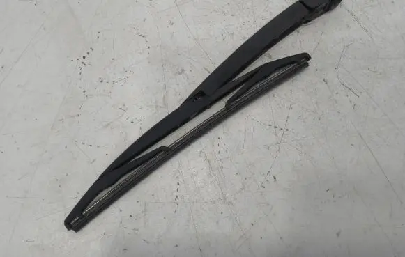 Toyota Avensis T250 Rear wiper blade 