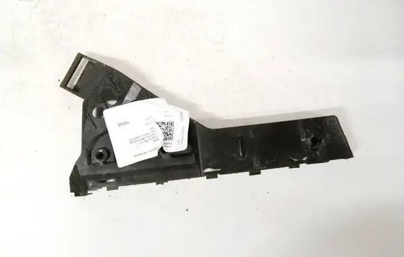 Opel Insignia A Front bumper mounting bracket 22798555
