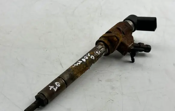 Ford Mondeo MK IV Fuel injector 9657144580 HS0940230