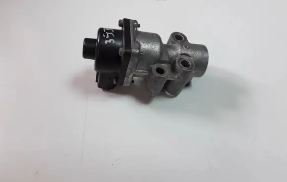 Mitsubishi Outlander EGR valve 1582A166