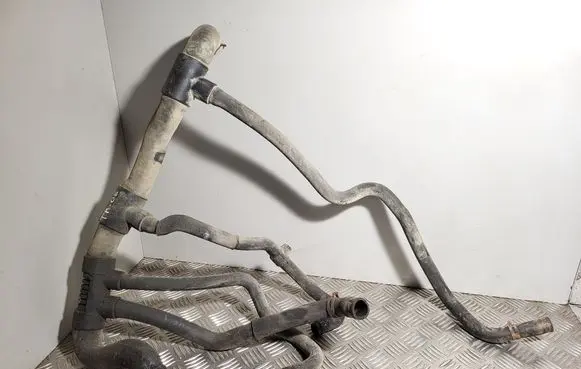 Renault Trafic II (X83) Engine coolant pipe/hose