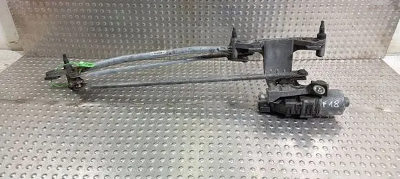 Front wiper linkage