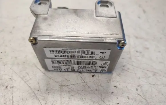 Mercedes-Benz ML W163 ESP acceleration yaw rate sensor A0025428918