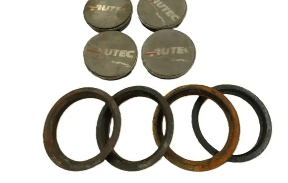 Renault Vel Satis R20 wheel hub/cap/trim N0813112