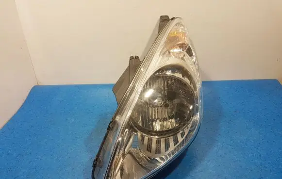 Hyundai i20 (PB PBT) Headlight/headlamp