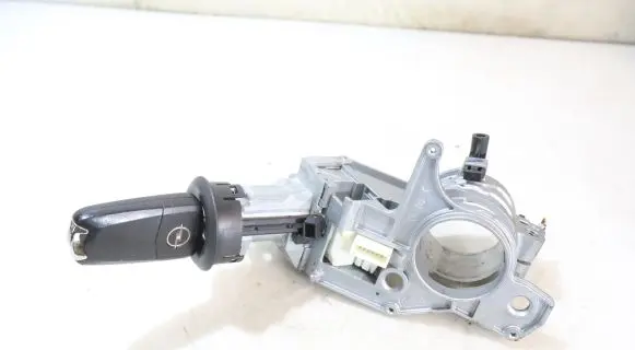 Opel Astra H Ignition lock