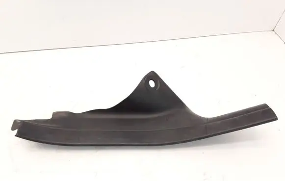 BMW 1 E81 E87 Rear sill trim cover 51477066978 1124210 7066978