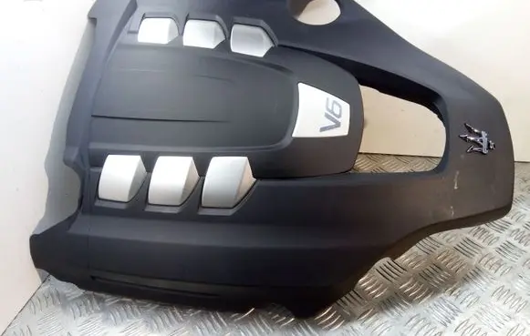 Maserati Ghibli Engine cover (trim) 670032481