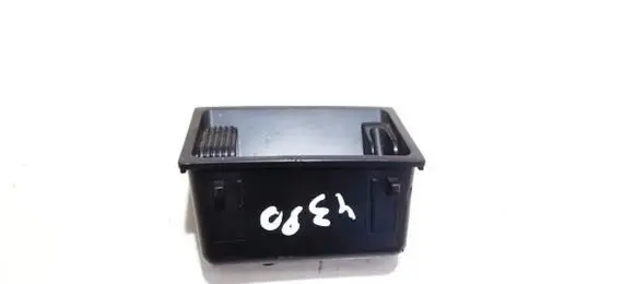 Audi A4 S4 B8 8K Car ashtray 8k0857989 wjd12011