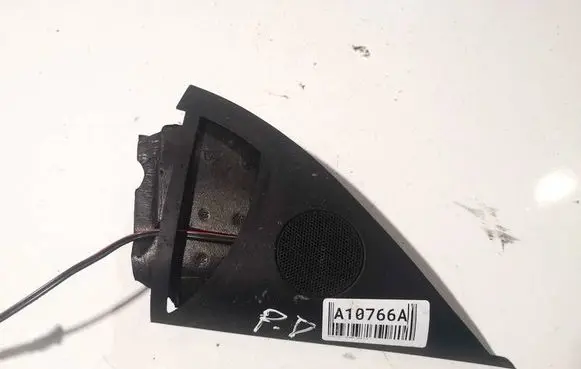 Volkswagen Touareg I Side speaker trim/cover 7l6837980