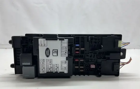 Land Rover Discovery 5 Fuse module JPLA14A073BB 5C5A11F01 03112017