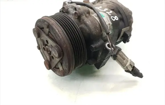 Opel Astra H Air conditioning (A/C) compressor (pump) 24422013