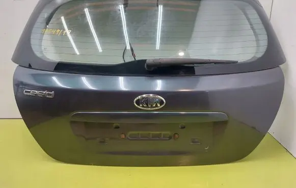 KIA Ceed Tailgate/trunk/boot lid EBONYBLACK