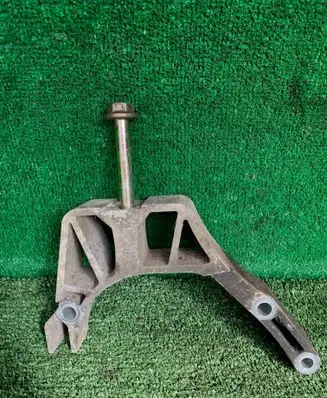 Fiat Panda II Gearbox mounting bracket 51724724