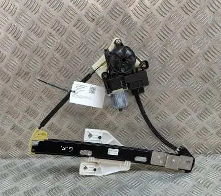 Audi A1 Rear door window regulator with motor 82G839461 5Q0959811D