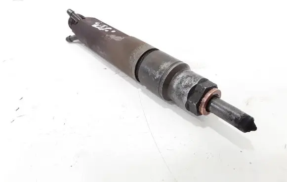 Skoda Fabia Mk1 (6Y) Fuel injector 028130203F 0432193600