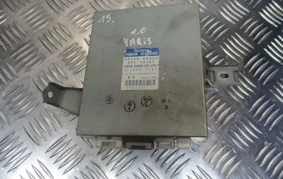 Toyota Yaris Engine control unit/module 89650-0D020