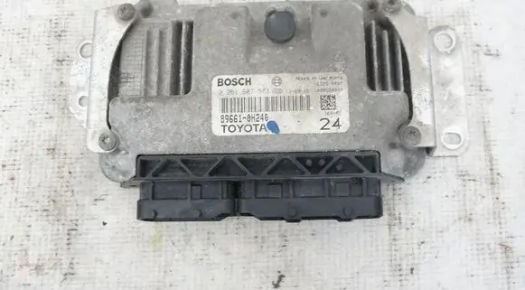 Toyota Aygo AB10 Engine control unit/module ECU 89661-0H240