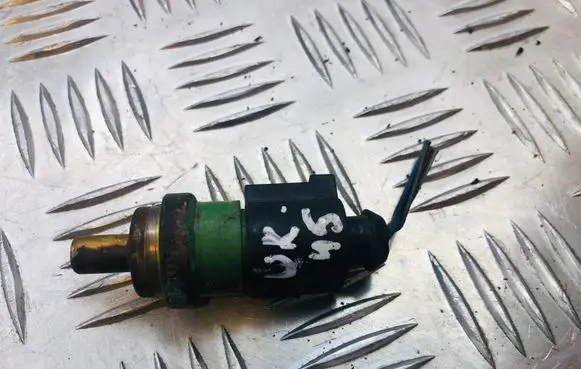 Volkswagen Golf IV Coolant temperature sensor 059919501A