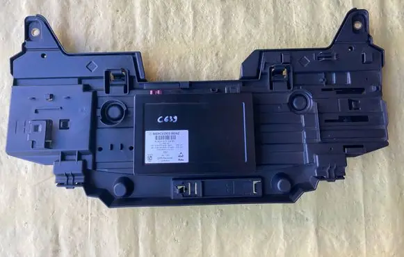 Mercedes-Benz C AMG W204 Other control units/modules A2048705490 A2048700990 A0004424660