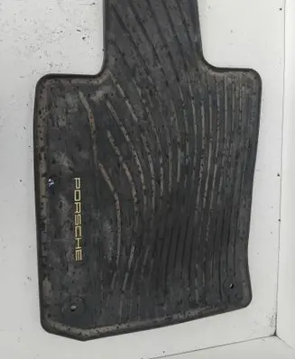 Porsche Panamera (970) Front floor mat 97004480000